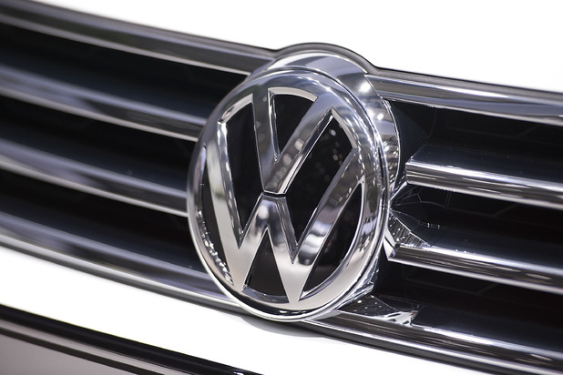 tech-volkswagen-emblem.jpg