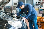 Engine Fluid Leak或Transmission Fluid Leak不一定表示漏油。可能有漏水或滲水的現象。需要區分開來。(Fotolia)