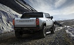 2022款GMC HUMMER電動皮卡將於2021年底，在通用汽車「零號工廠」底特律-哈姆川克裝配中心（Factory ZERO Detroit-Hamtramck Assembly Center）啟動生產。 (GMC)